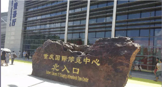 施華白蘭床墊亮相重慶家博會